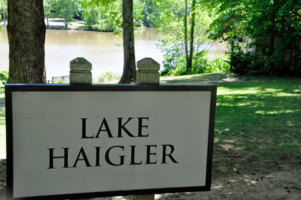 Lake Haigler sign